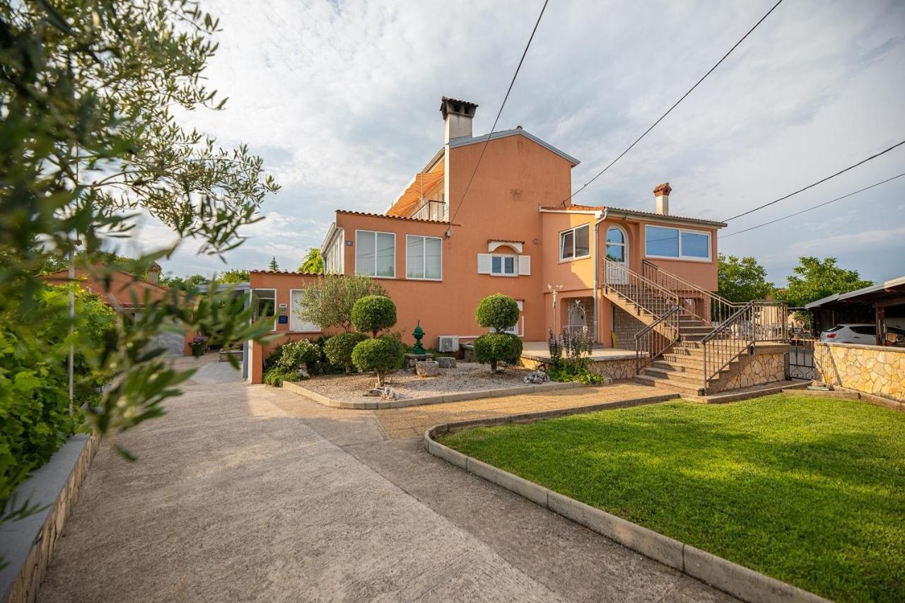 Josip Brusic Apartment